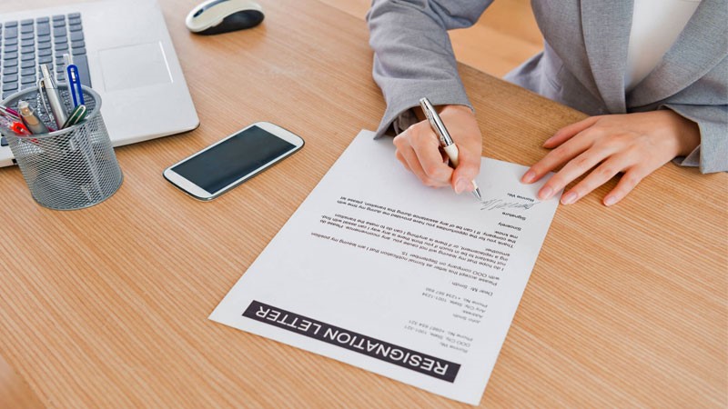 سربرگ اداری، ابزاری برای مکاتبات رسمی در ست اداری